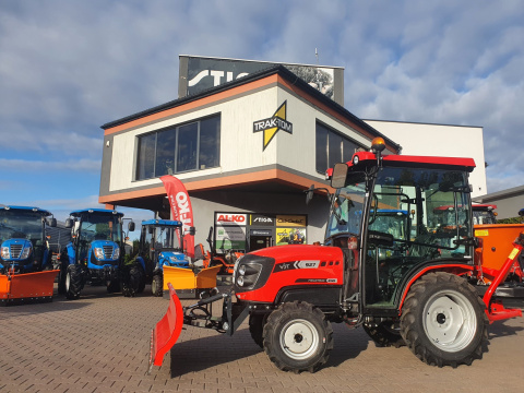 Ciągnik Rolniczy Mitsubishi VST 927 - ZESTAW ZIMOWY Ciągnik Rolniczy Mitsubishi VST 927 - ZESTAW ZIMOWY