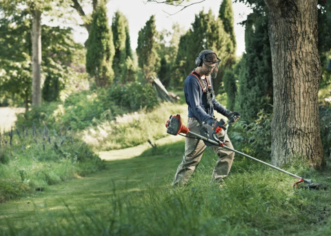 Husqvarna wykaszarka spalinowa 122R Husqvarna wykaszarka spalinowa 122R