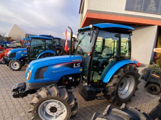 Ciągnik LS XU6168 PST - 68 KM - wersja z EHL i hydraulicznym rewersem