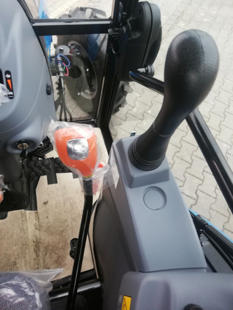 Traktor LS MT3.60 – 57 KM, 5 lat gwarancji Traktor LS MT3.60 – 57 KM, 5 lat gwarancji