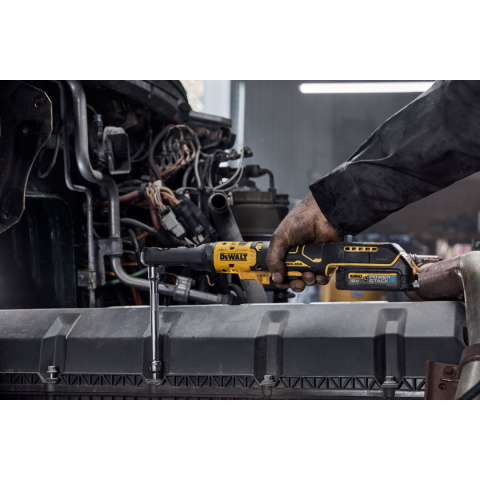 18V XR Grzechotka z uszczelnioną głowicą