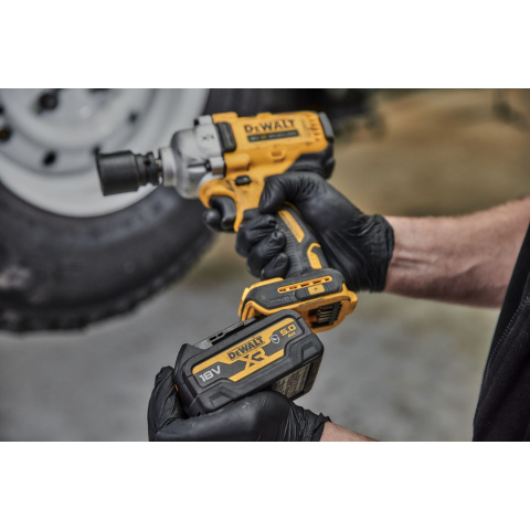 Akumulatorowy klucz udarowy 1/2" DEWALT DCF891N-XJ