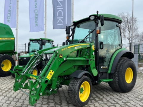 Ciągnik John Deere 3046R z kabiną, tuzem i ładowaczem - 45 KM