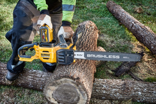 DeWALT Akumulatorowa pilarka łańcuchowa 54V