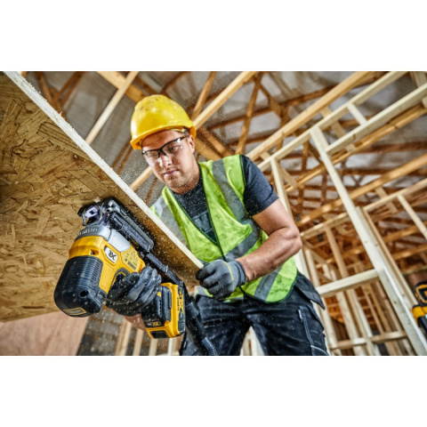 Bezprzewodowa wyrzynarka DEWALT DCS335NT-XJ