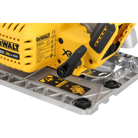 18V XR Pilarka ze skrzynią T-STAK