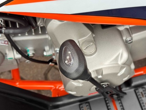 Quad Spalinowy AU 125
