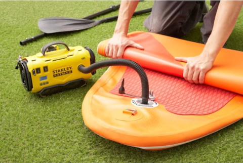 STANLEY FATMAX SFMCE520B-QW – Kompresor akumulatorowy