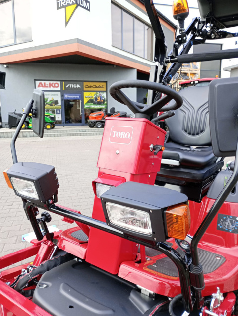 Toro ProLine H800 – Profesjonalna kosiarka samojezdna do zadań specjalnych Toro ProLine H800 – Profesjonalna kosiarka samojezdna do zadań specjalnych