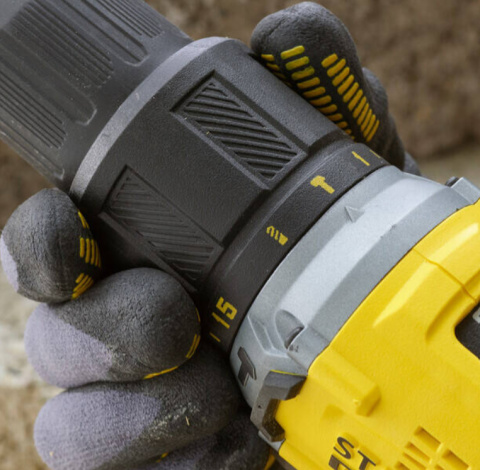 Bezszczotkowa wiertarko-wkrętarka udarowa Aku.2x2Ah 18V STANLEY® FATMAX® V20 SFMCD715D2A Bezszczotkowa wiertarko-wkrętarka udarowa Aku.2x2Ah 18V STANLEY® FATMAX® V20 SFMCD715D2A