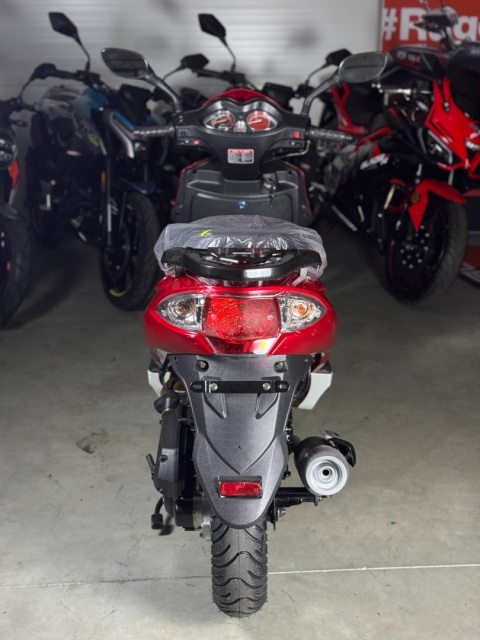 Spalinowy Skuter Barton Falcon 50