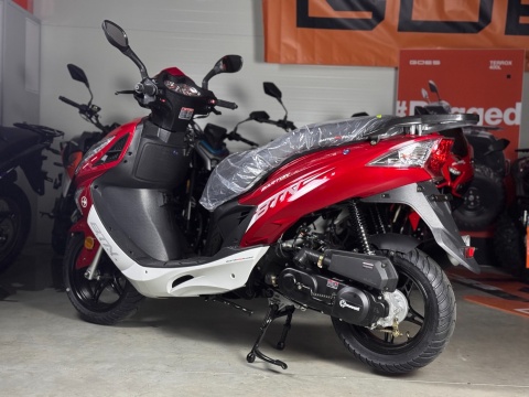 Spalinowy Skuter Barton Falcon 50