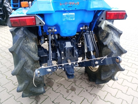 Ciągnik Iseki Landleader 227