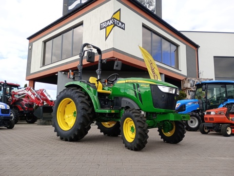 Ciągnik John Deere 4052M