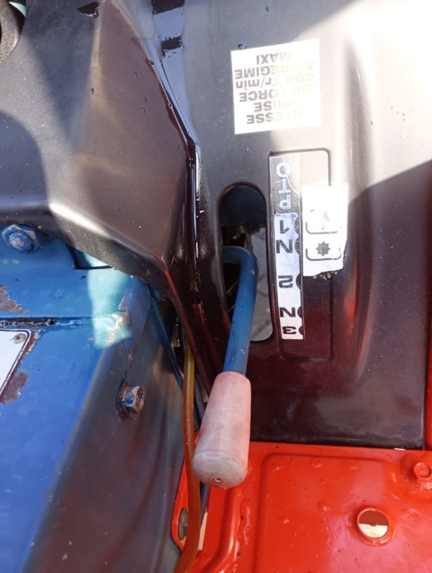 Ciągnik Kubota B1600 z Ładowaczem