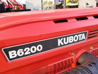 Ciągnik Kubota B6200