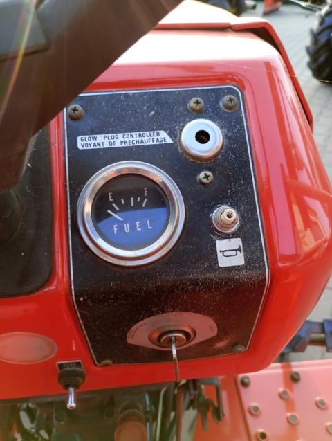 Ciągnik Kubota B6200