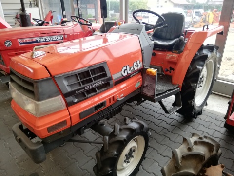 Ciągnik Kubota GL25