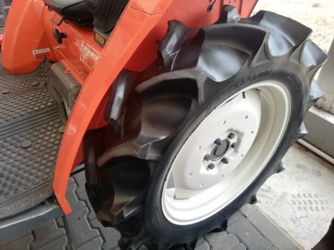 Ciągnik Kubota GL25