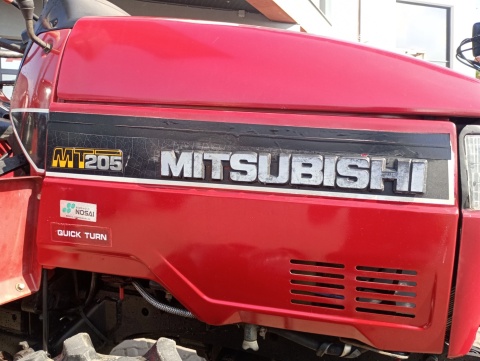 Ciągnik Mitsubishi MT205