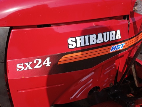 Ciągnik Shibaura SX24 HST