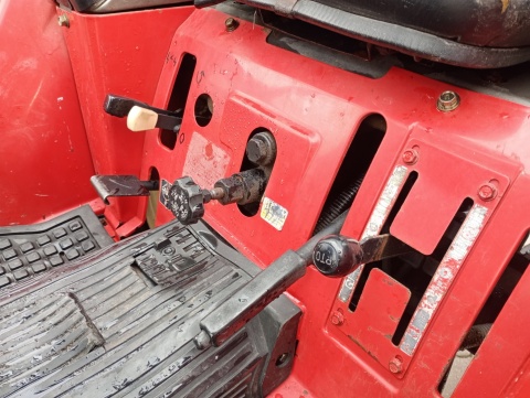 Ciągnik Yanmar FX235
