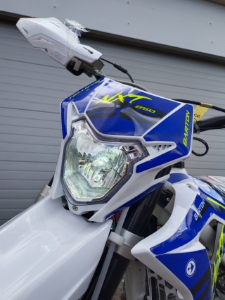 Cross Barton NXT 250