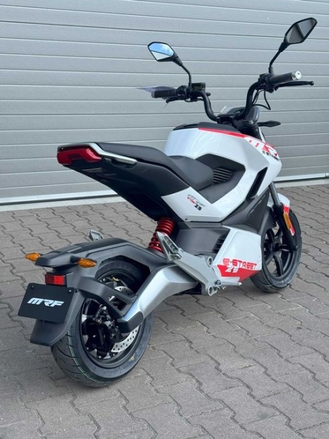 Elektryczny Skuter MRF E-STREET 2.5