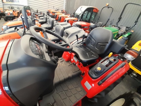Miniciągnik Massey Fergusson 6028 - 28 KM