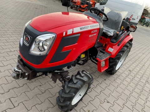 Miniciągnik Massey Fergusson 6028 - 28 KM