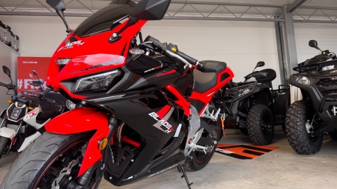 Motocykl Barton Blade-R