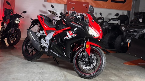Motocykl Barton Blade-R