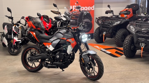 Motocykl Barton Naked 125