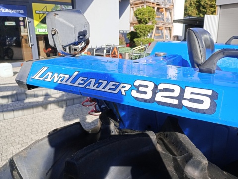 Ciągnik Iseki Landleader 325