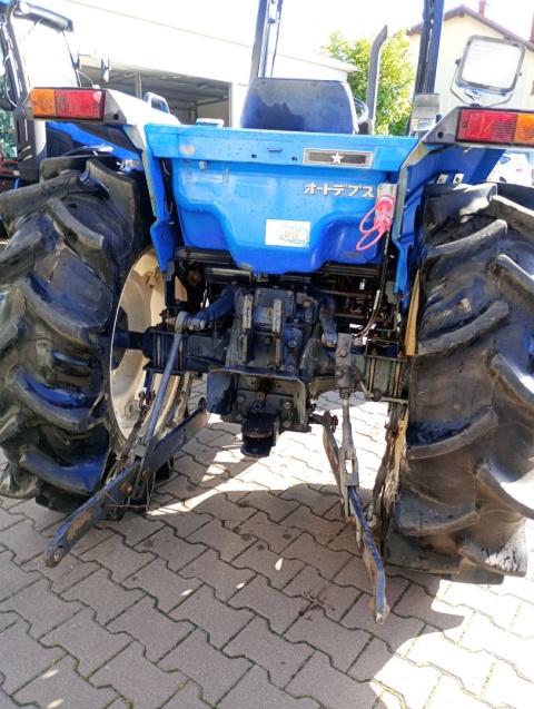 Ciągnik Iseki Landleader 325