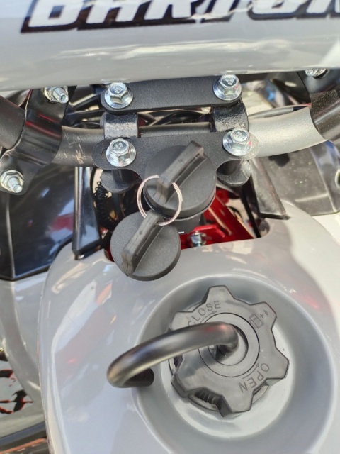 Quad Spalinowy Barton Thor 125