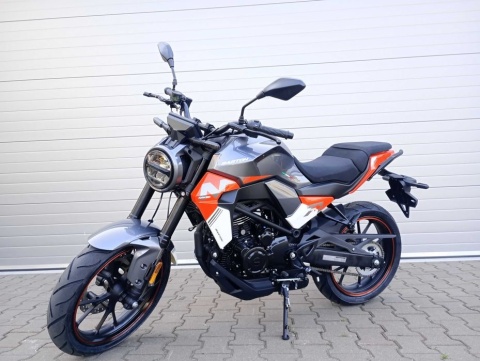 Motocykl Barton Naked 125