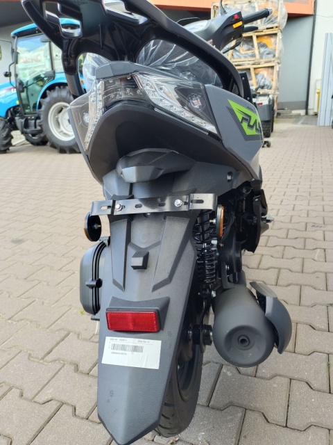 Spalinowy Skuter Barton Flash 50