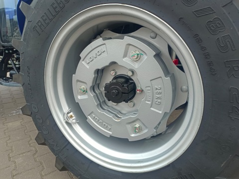 Ciągnik rolniczy LOVOL M404 - 40 KM