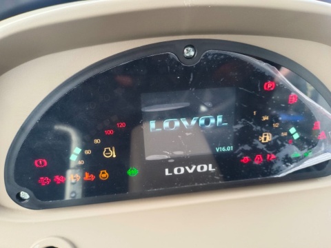 Ciągnik rolniczy LOVOL M404 - 40 KM