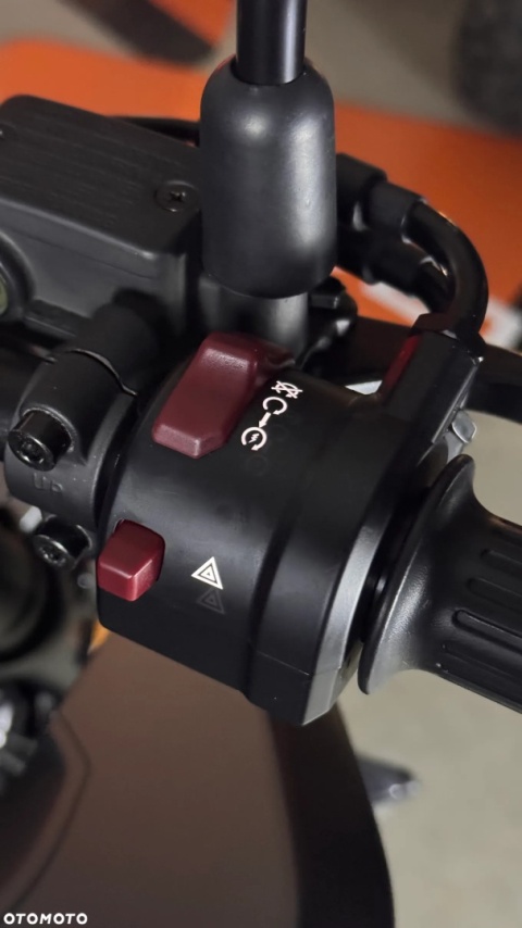 Motocykl CFMOTO 125NK