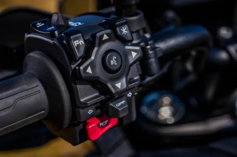 Motocykl CFMOTO 800 MT Explore