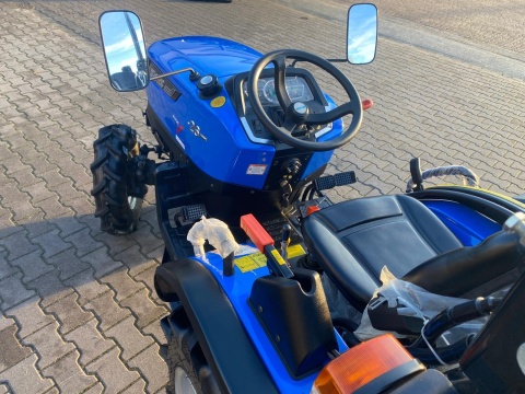 Traktor SOLIS S26 - 25KM, wspomaganie, 4x4
