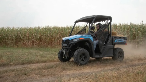 UTV CFMOTO UFORCE 600
