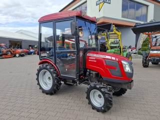 Miniciągnik Massey Fergusson 6028 z kabiną - 28 KM