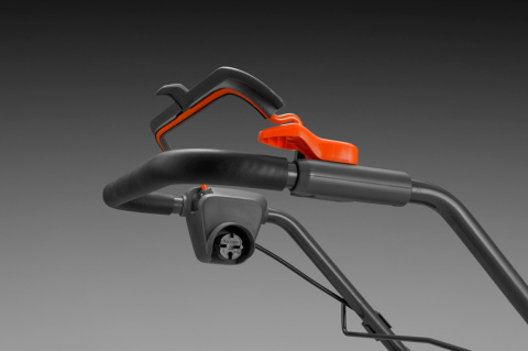 Husqvarna wertykulator elektryczny S 138C Husqvarna wertykulator elektryczny S 138C