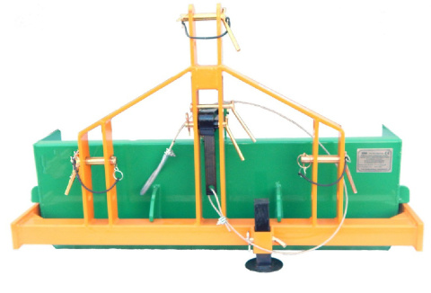 Skrzynia kiprująca manualnie o szerokości 120 cm i udźwigu 300 kg Skrzynia kiprująca manualnie o szerokości 120 cm i udźwigu 300 kg