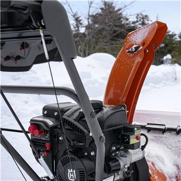Odśnieżarka spalinowa Husqvarna ST 124 Odśnieżarka spalinowa Husqvarna ST 124