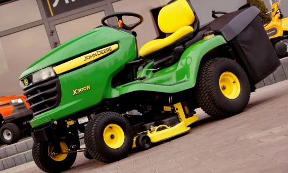 John Deere X300 R V-Twin KAWASAKI